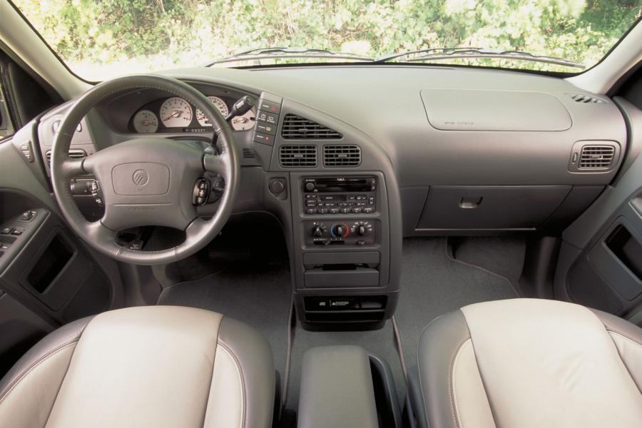  Mercury Villager Sport 2000 года  (фото 5 из 12)